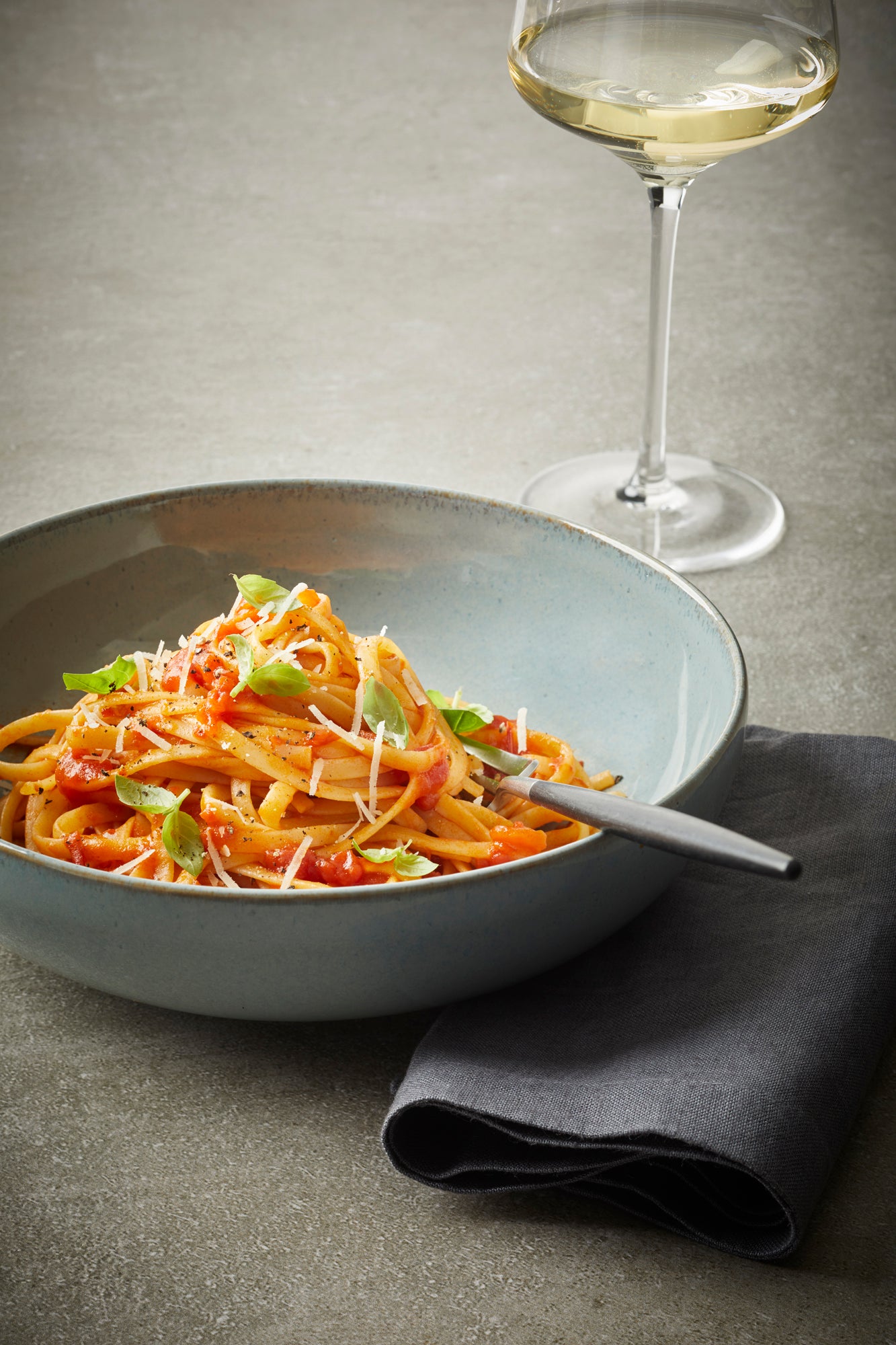Gegrillte Tomate in einer Pasta Sauce