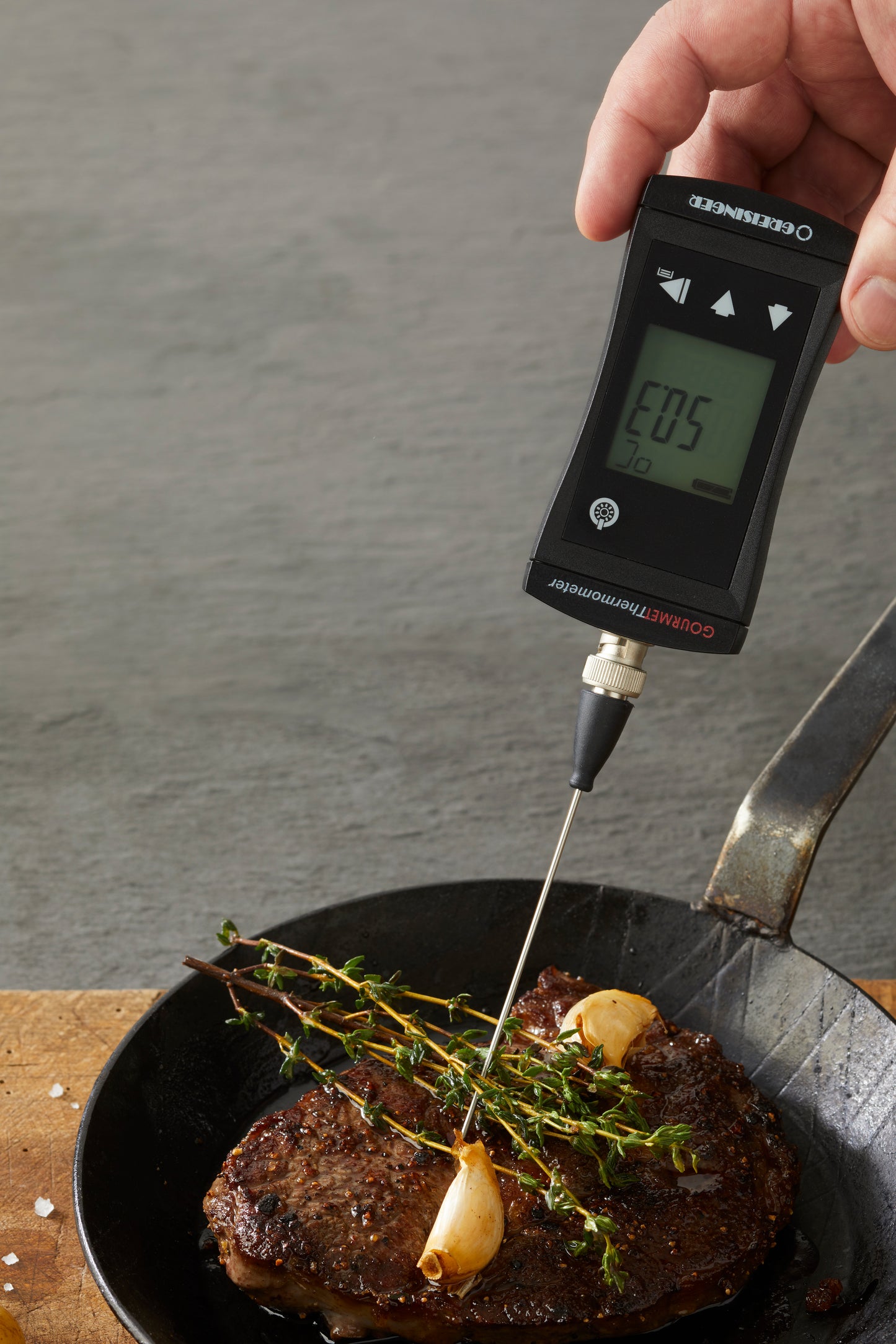 DIGITALES GARTHERMOMETER